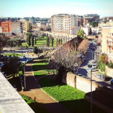 Alloggio Turistico All'Acquedotto Apartment Rome Bagian luar foto